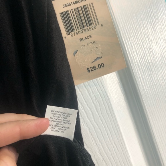 Eye Shadow Sleeveless Cat Shirt - Picture 5 of 6